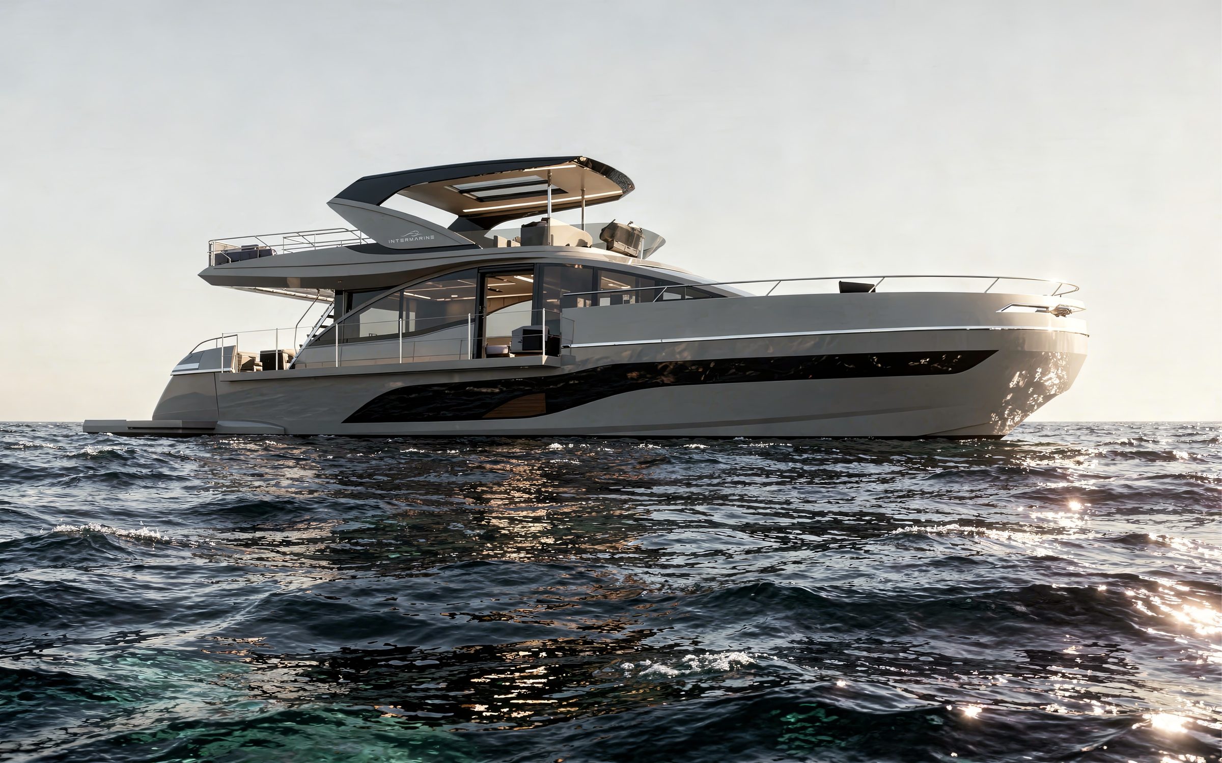 Intermarine 25M — Perspectiva de design